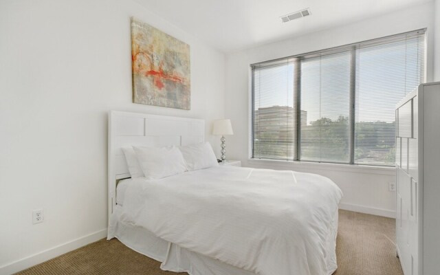 Global Luxury Suites at Downtown Stamford