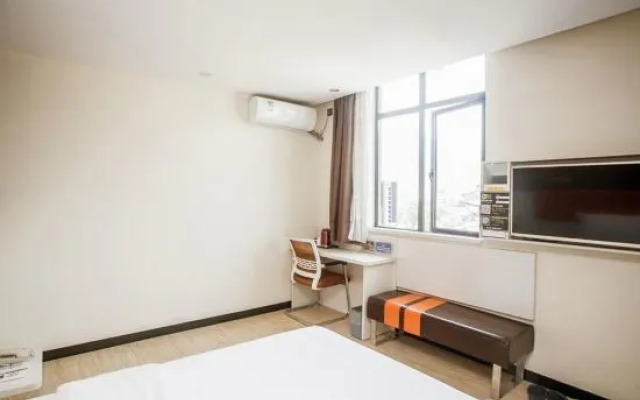 7 Days Premium (West Yangshuo Street)