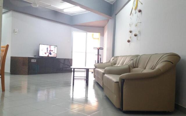 Coastside Homestay