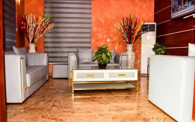 Grand Pallazo Hotel and Suites