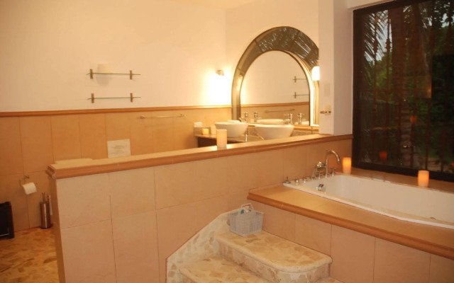 E&J Boutique Residences