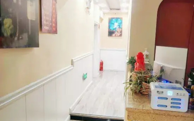 Bijie Aofeng E-sports Hotel
