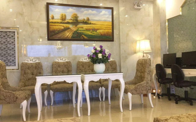 Tulip Hotel 2