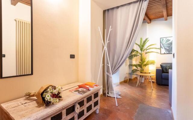 San Fedele Apartment - Historical Como City Center by Rent All Como