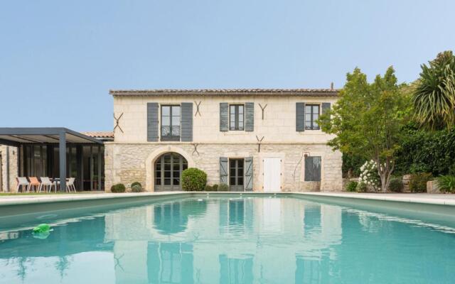 Maison Saint-Étienne-du-Grès, 6 pièces, 8 personnes - FR-1-599-17