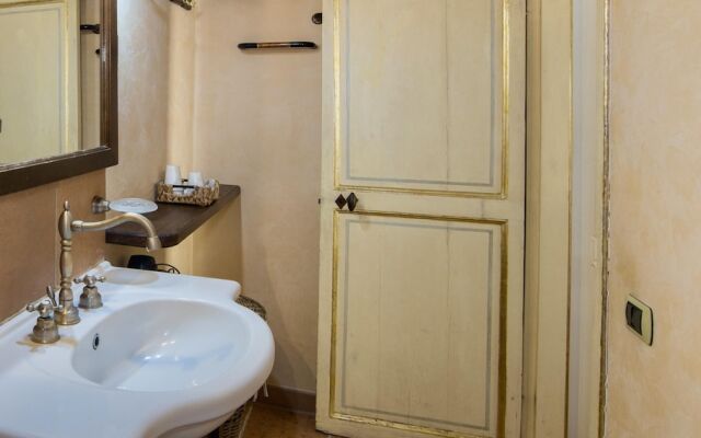 Trevi Fountain Apartment