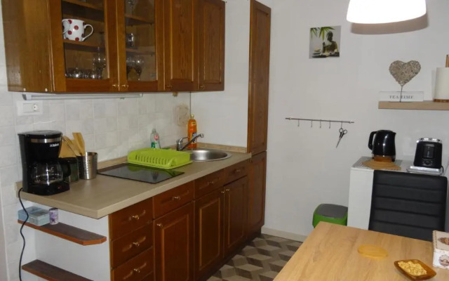 Apartma Nadja with private parking