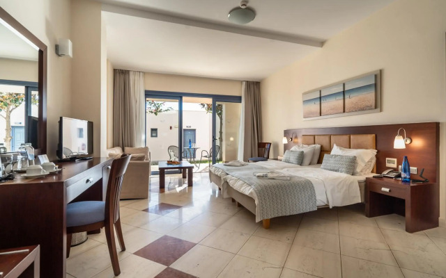 Porto Galini Seaside Resort & Spa