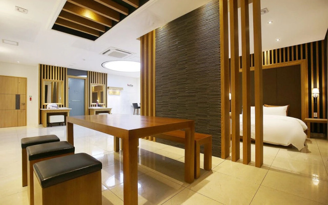 Seosan Hello Hotel