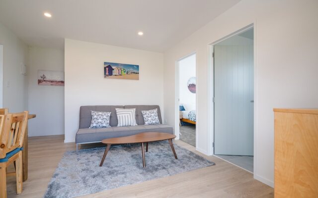 Schnapper Rock Brand New 2 Bedrooms Unit