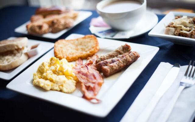 Best Western Plus Avita Suites