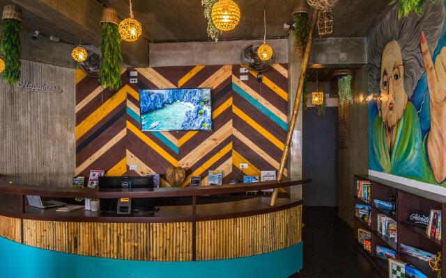 Happiness Hostel El Nido
