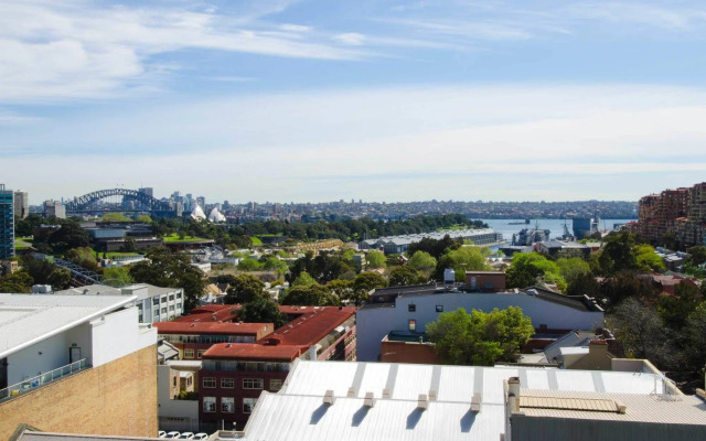 Sydney East Luxury Apartment