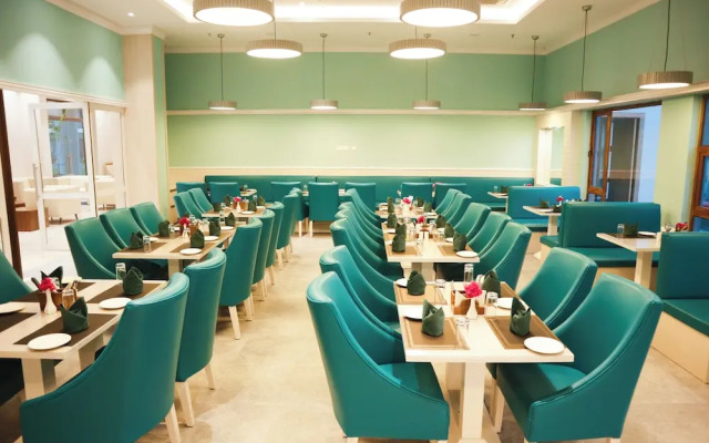 The Pearl Club Resort