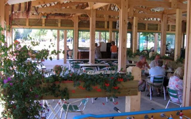 Châlets Camping Belle Rivière