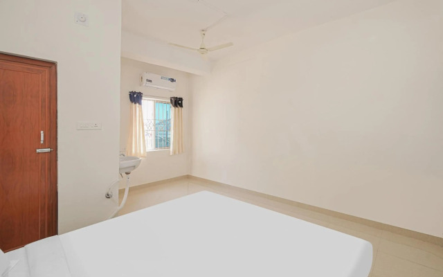 OYO 85156 Prateek A1 Residency