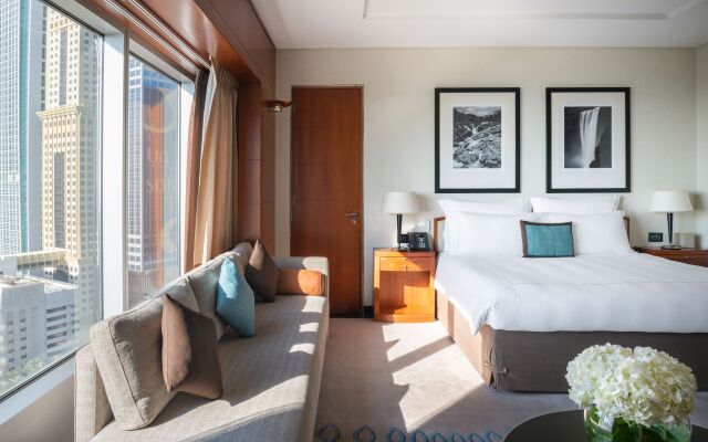 Jumeirah Emirates Towers Dubai
