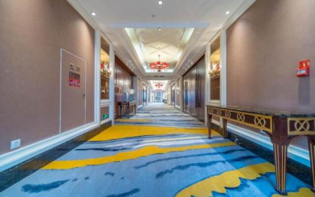 Ramada Yichang Hotel