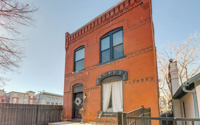 1 Mi to Coors Field: Cozy Denver Studio w/ Patio!