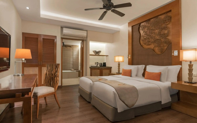 Crimson Resort and Spa Mactan