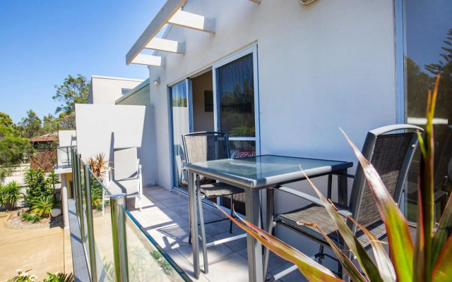 Thalassa I Pet Friendly I 2 Mins Walk to Beach