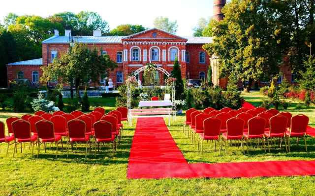 Royal Hotel