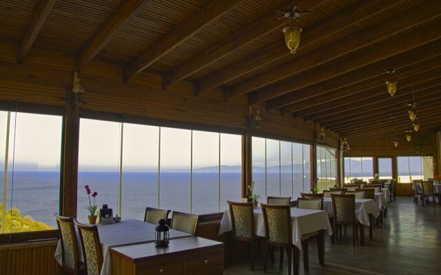 Dogalya Hotel