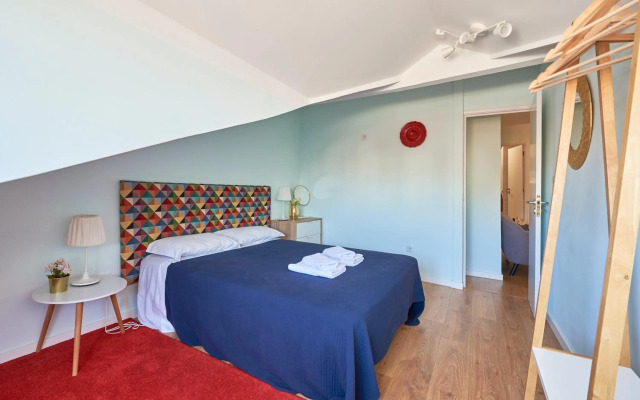 360º Rooftop Lisbon and River View