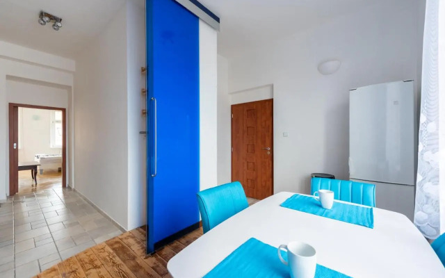 Bright apartment few steps from centre