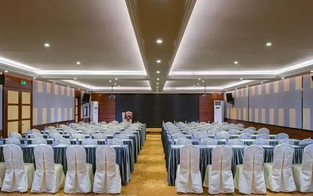 Jin Bao Lai Hotel