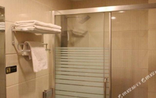 Tairong Hotel