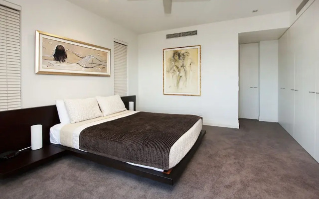 Santai Private 2 Bedroom Apartment