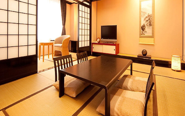 Yufuin Ubl Hotel