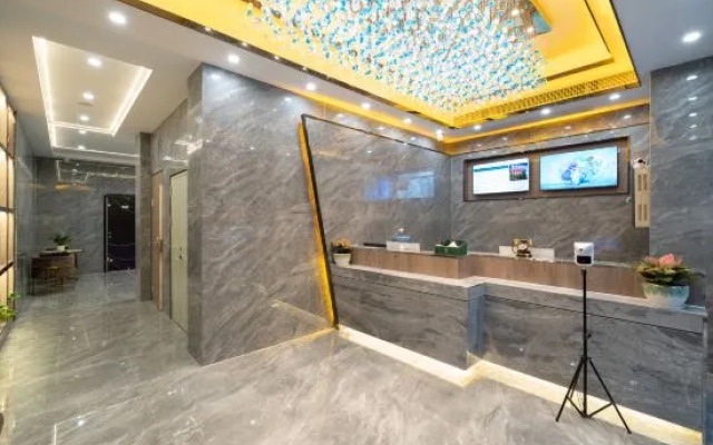 Wanmei Yipin Hotel (Guangzhou North Railway Station Huacheng Road Metro Station)