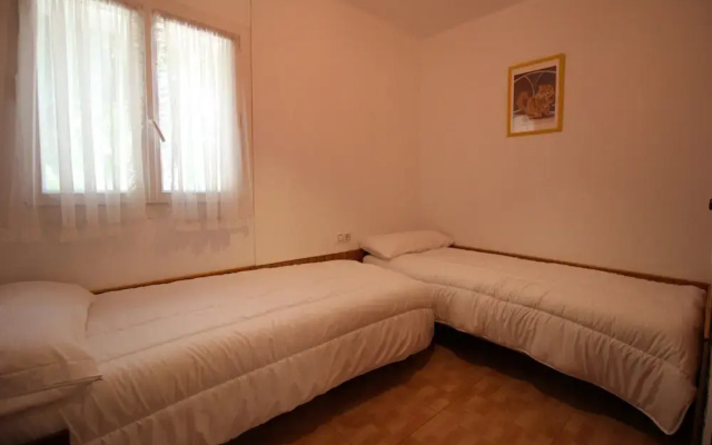 House in Empuriabrava Near the Beach