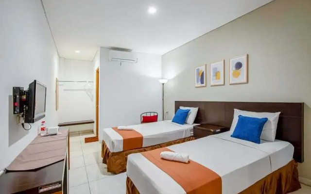 Prime Cailendra Hotel