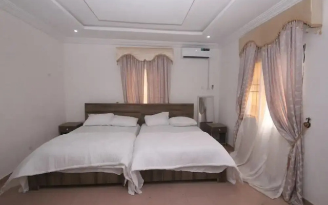 White House Service Apartment