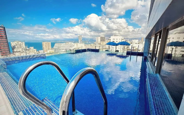 MidTown Hotel & Suites