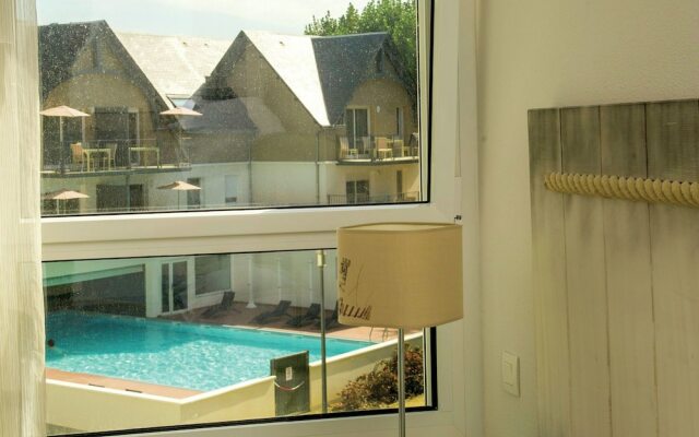 Modern Apartment Near the Relais Thalasso Thermes spa