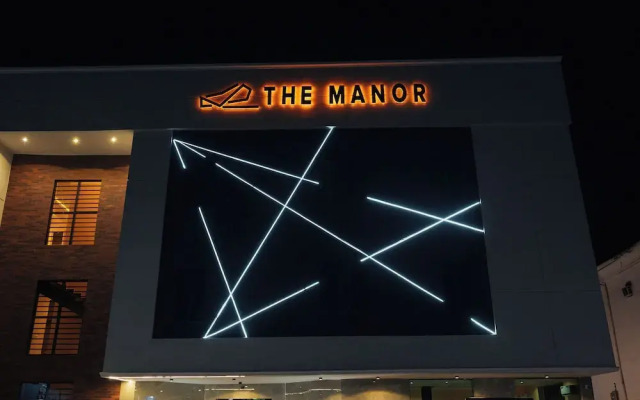 The Manor Hotel by Luckzi