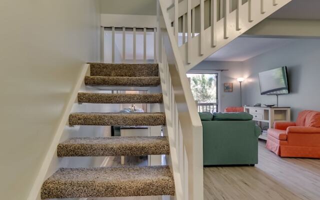 Anchorage I C06 by RedAwning