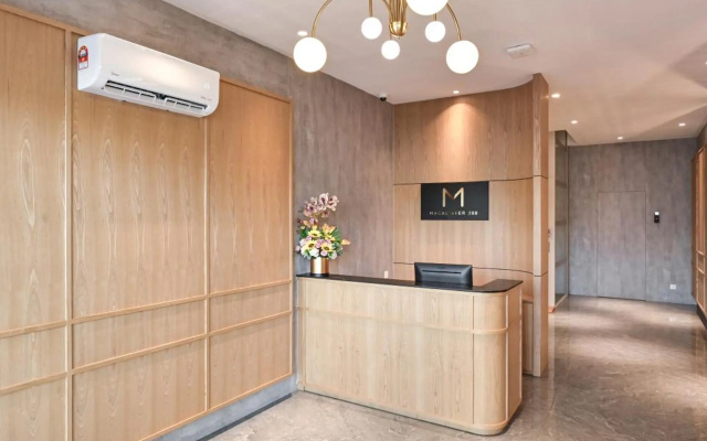 Macalister 288 – Lobby – George Town