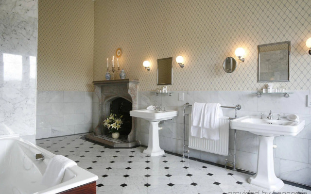 Adare Manor Hotel and Golf Resort