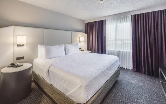 Crowne Plaza Suites Arlington by IHG