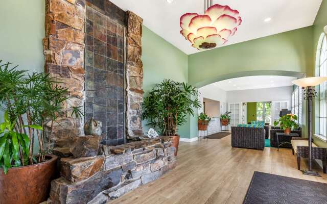 Best Western Plus Capitola By-the-sea Inn & Suites