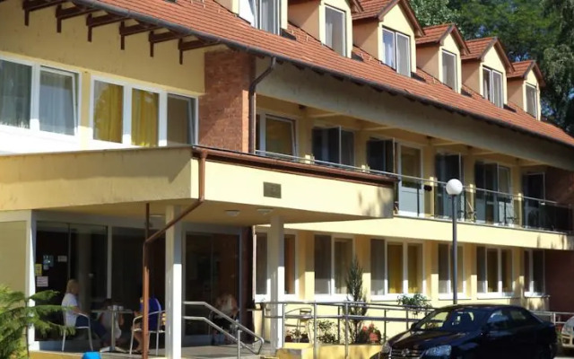 Hotel Touring