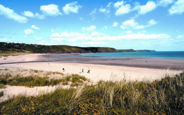 Luxurious Apartment in Saundersfoot With Balcony