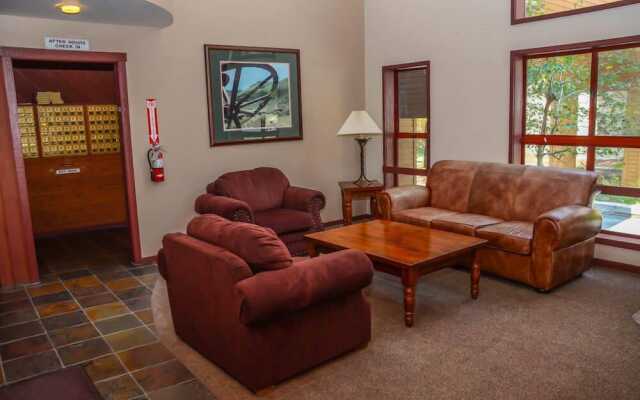 Aspen Creek Shared Amenities - Near Hiking!