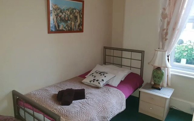 Breken Guest House