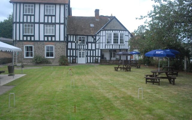 The Radnorshire Arms Hotel